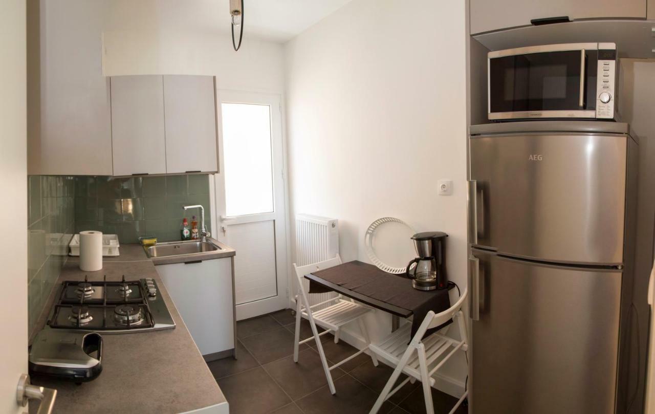 Gazi Area Close To Metro Athen Exterior foto